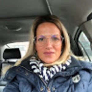 Meet your Posher, Miriam